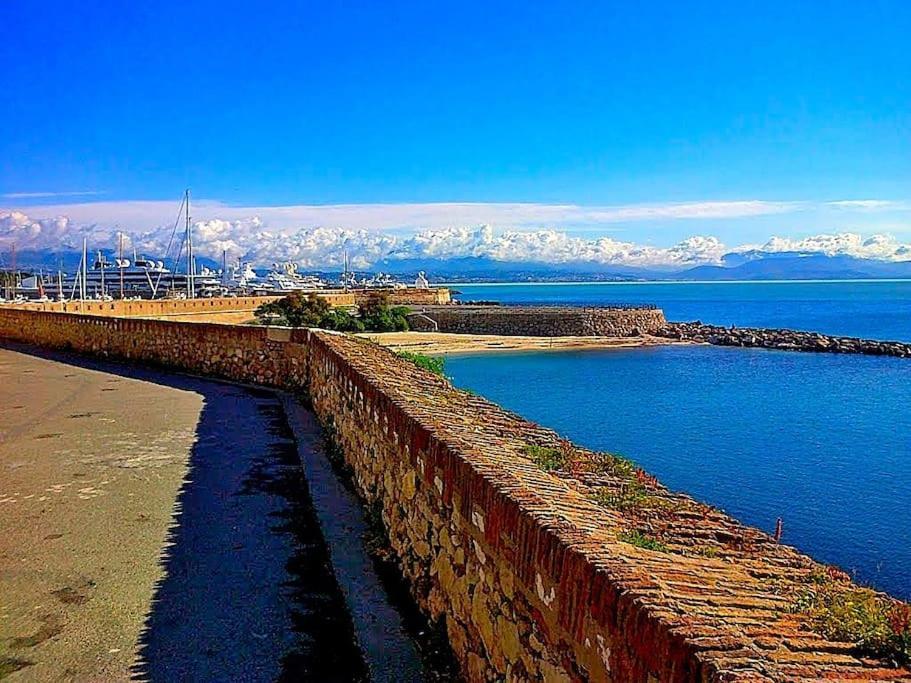 Ravissant Studio Au Coeur Du Vieil Αντίμπ Εξωτερικό φωτογραφία