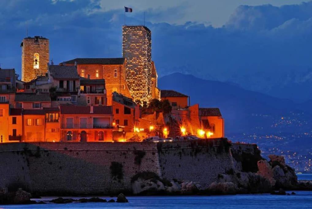 Ravissant Studio Au Coeur Du Vieil Αντίμπ Εξωτερικό φωτογραφία
